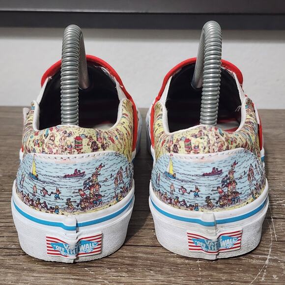 Vans Classic Slip-On X Wheres Waldo Beach Women's Shoes Womens Size 7 Multicolor - Picture 4 of 9